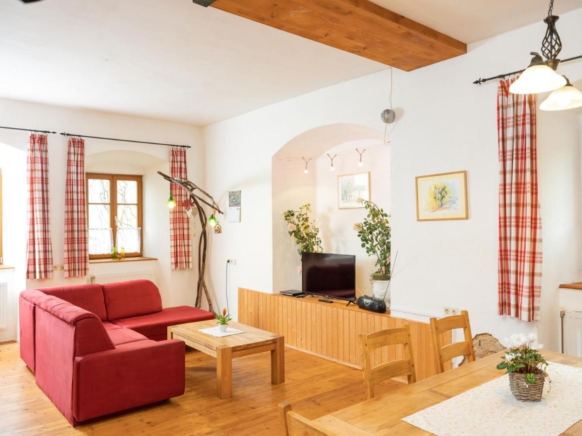 Ferienwohnung Zum Kapuziner Poysdorf Exterior foto